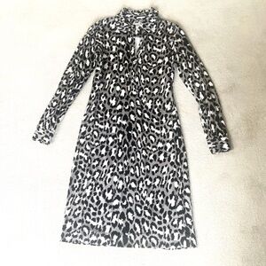 Diane Von Furstenberg Silk Jersey Gray Leopard Marcie Dress size 4 Retail $398